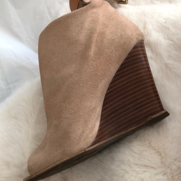 ZIGI SOHO • “STRUT” Wedge Faux Suede Booties with Gold Buckle Ankle Strap - Picture 15 of 16